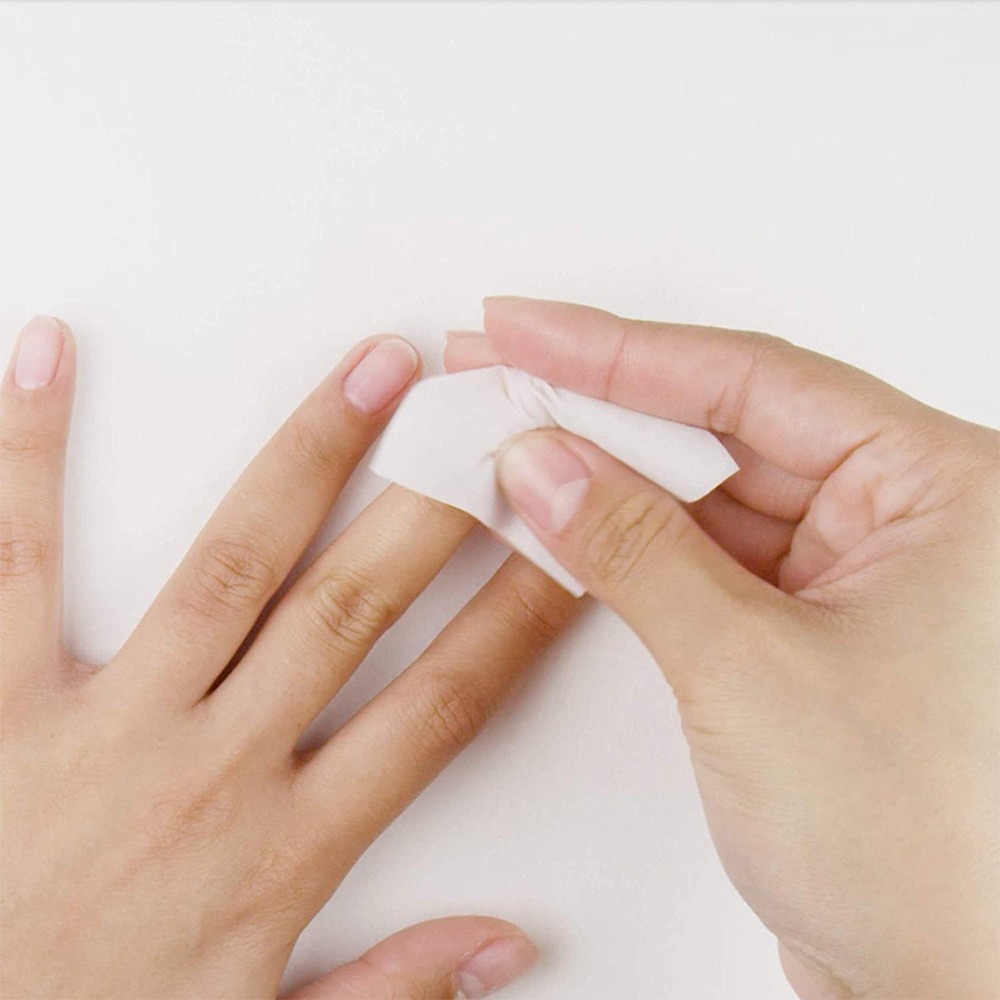 Alcohol wipes discount for nails