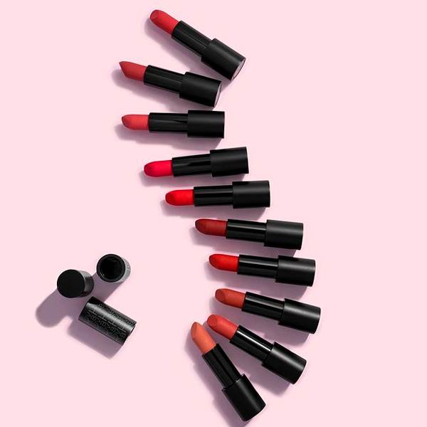 RVB LAB Lipsticks, Glosses and lip pencils in different colors